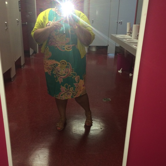 Multicolored Sheath Dress - Picture 5 of 5